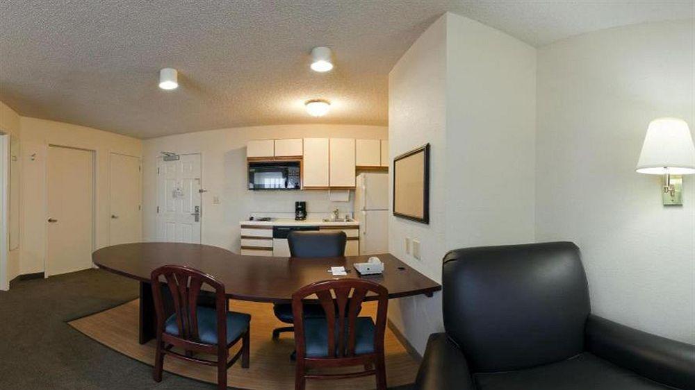 Sonesta Simply Suites Dallas Las Colinas アーヴィング エクステリア 写真