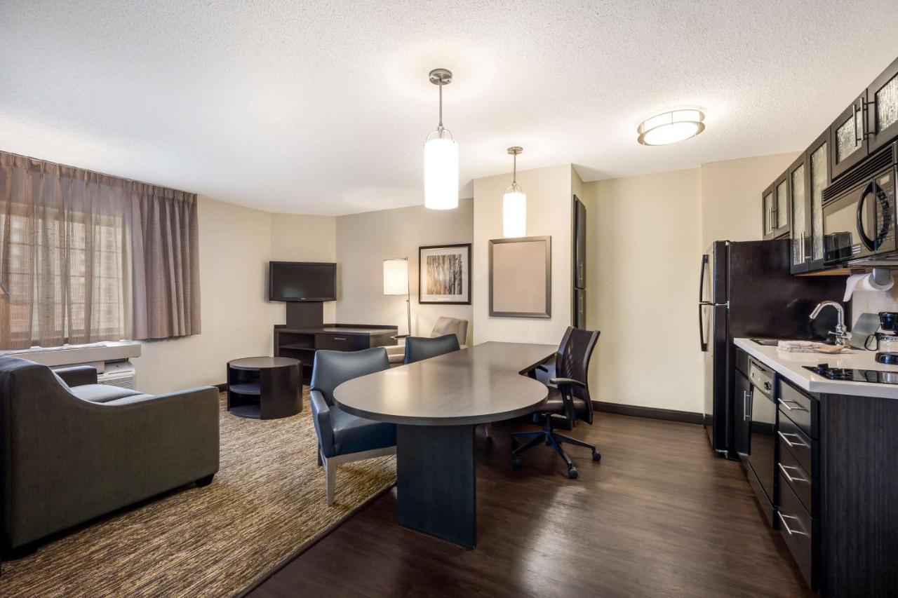 Sonesta Simply Suites Dallas Las Colinas アーヴィング エクステリア 写真